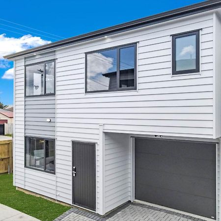 Family Holiday Home Papakura - 175 オークランド エクステリア 写真