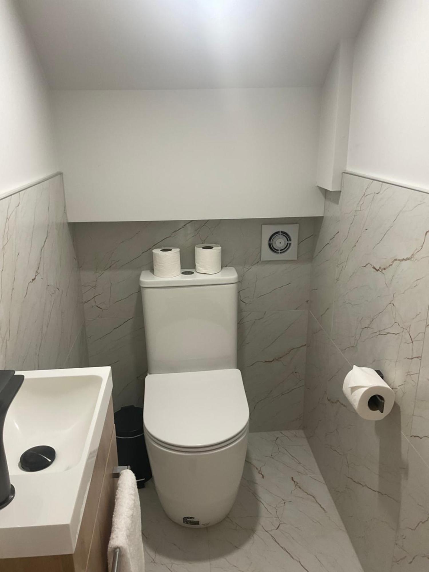 Family Holiday Home Papakura - 175 オークランド エクステリア 写真