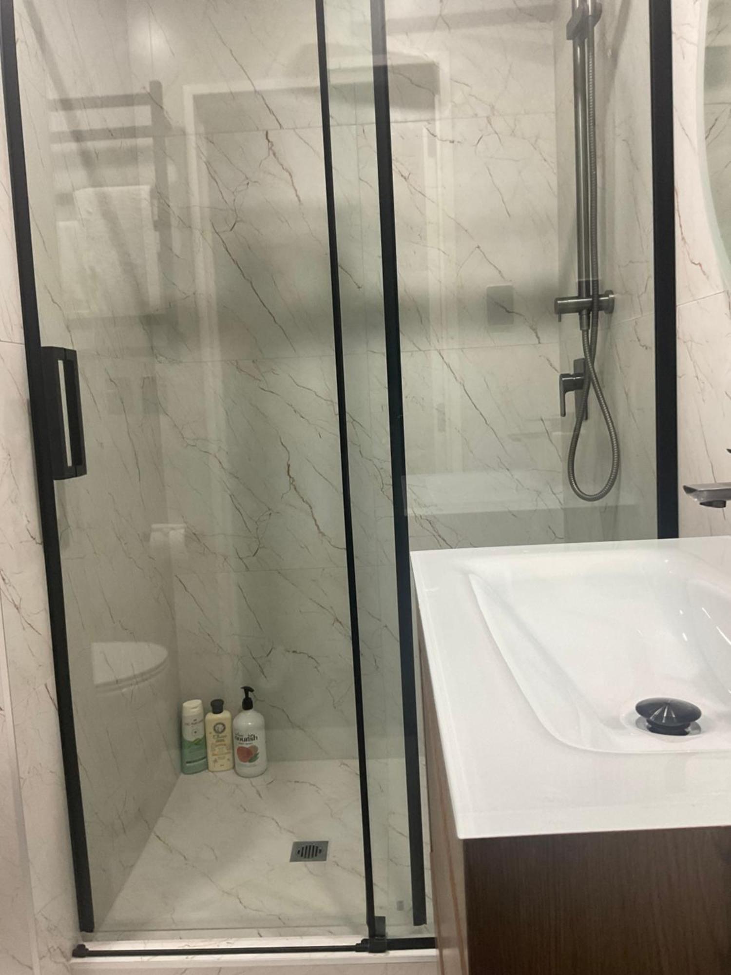 Family Holiday Home Papakura - 175 オークランド エクステリア 写真